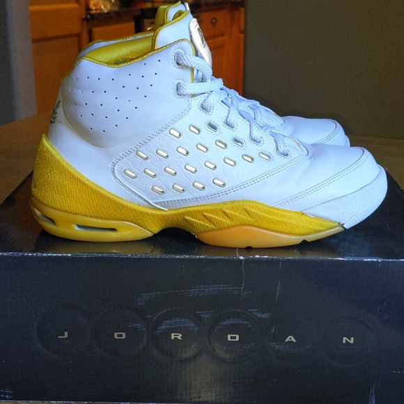 Jordan Other - Air Jordan Melo 5.5 Maize 2005 Release sz 8 Men's